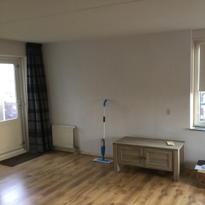 Appartement geheel met vliesbehang afwerken 